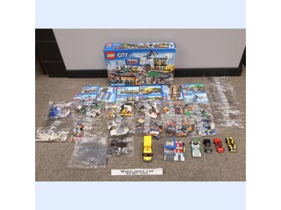 #60097 City Square 100% Complete W/ Box & Instructions 2015 Lego City