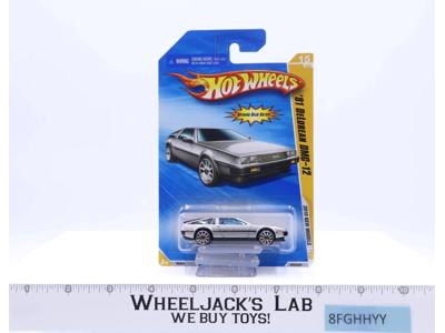 Hot Wheels 81 Delorean DMC-12 2010 New Models Long Card 15/240 NEW SEALED