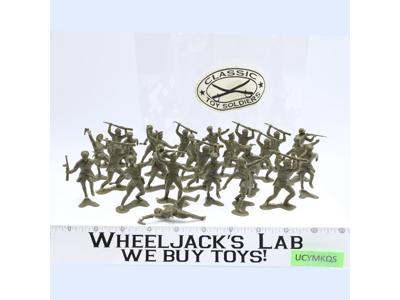 Lot of 25 Russian Infantrymen 54mm Marx Olive Green Toy Soldiers