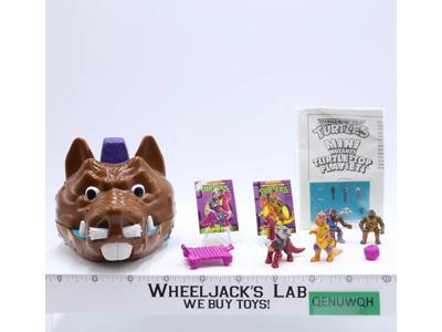 Cave Bebop's Dino Playset Mini Mutant TMNT Teenage Ninja Turtles 1994 Playmates