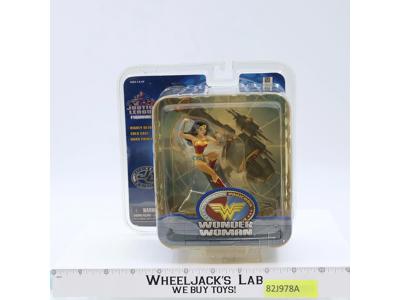 Wonder Woman DC Comics Justice League Monogram Masterworks Figurine NEW SEALED