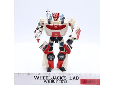 Alert 100% Complete Transformers Generations Henkei E-Hobby 2009 Takara