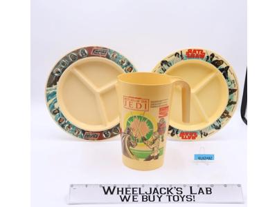 Star Wars ESB ROTJ ANH 2 Plates + 1 Drink Pitcher 1980 Deka Plastic Vintage