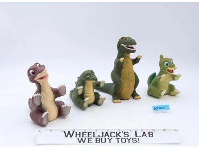 Lot of 4 Dinosaurs from The Land Before Time 1988 Amblin Pizza Hut Puppets