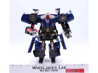 Chevrolet Corvette Z06 Autobot Tracks Complete Transformers Alternators Hasbro