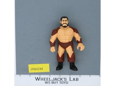 Giant Gonzalez 100% Complete WWF WWE Wrestling 1993 Hasbro Vintage Action Figure