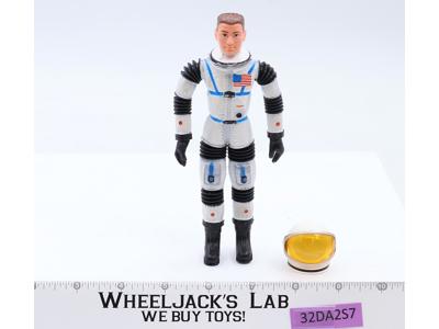 Matt Mason W/ Helmet 1966 Mattel Man in Space Action Figure NO BROKEN WIRES