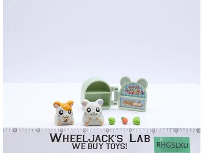 Tottoko Hamtaro Hamchans Mini Hamster Figures w/ Fridge + Veggies 2001 Epoch