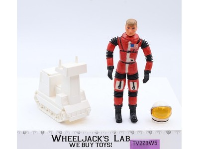Major Matt Mason Sgt Storm w/Cat Trac and Helmet Man in Space 1966 Mattel