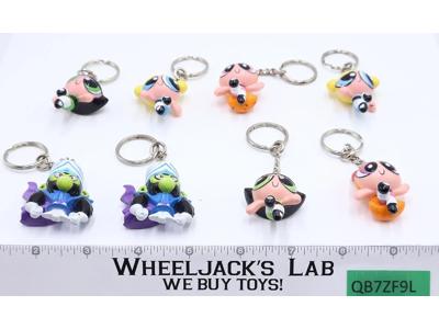 Lot of 8 Powerpuff Girls Keychain Keyrings 1999 Cartoon Network