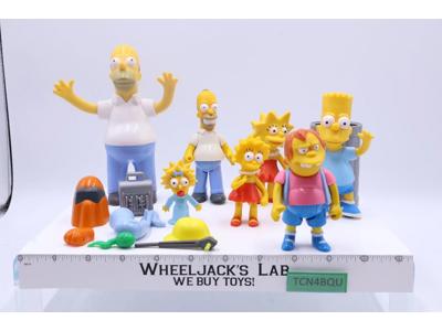 Mixed Lot of 15 The Simpsons Items; 7 Figures 8 Miscellaneous
