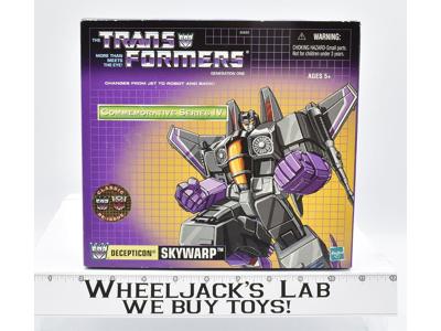 Skywarp Hasbro Commemorative G1 Transformers Action Figure