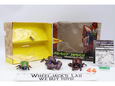 Tripredacus 100% Complete W/Box Transformers Beast Wars 1997 Hasbro Figure