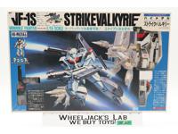 VF-1S Strike Valkyrie Variable Fighter Hi-Metal Macross Robetch Bandai 1/55