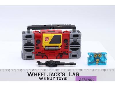 Blaster 100% Complete Transformers Kingdom War For Cybertron 2021 Hasbro Figure