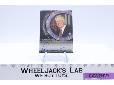 Ronny Cox as Senator Kinsey SIGNED Stargate SG-1 Rittenhouse Trading Card