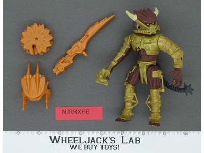 Spiked Tail Predator 100% Complete Aliens vs Predator 1994 Kenner Vintage Figure