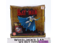 The Classic Batman DC Comics 1998 Kenner Statue 1st Edition NEW SEALED