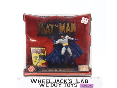 The Classic Batman DC Comics 1998 Kenner Statue 2nd Edition NEW SEALED