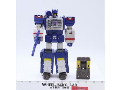 Soundwave 100% Complete Transformers Titans Return 2017 Hasbro Action Figure