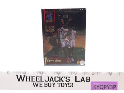 Devin Gray Draft Day AUTOGRAPHED 1995 Signature Rookies NBL Trading Card