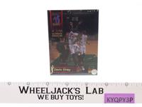 Devin Gray Draft Day AUTOGRAPHED 1995 Signature Rookies NBL Trading Card