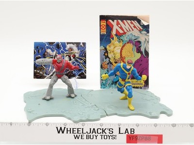 X-Men Hardees 2 Characters with Mini Comic and Gliders Card 1995 Marvel Comics