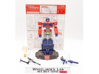Optimus Prime Complete Transformers 20th Anniversary Masterpiece 2006 Hasbro