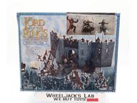 Battle at Helm's Deep LOTR Armies of Middle-Earth Play Along NEW SEALED