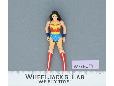 Wonder Woman Kenner DC Comics Super Powers 1984 Vintage Action Figure