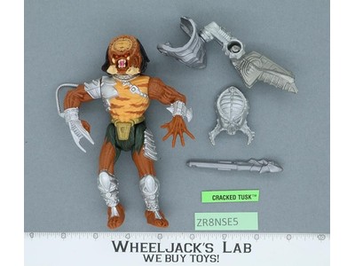 Cracked Tusk Predator 100% Complete 1993 Kenner Vintage Action Figure