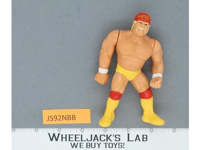 Hulk Hogan Series 5 100% Complete WWF WWE Wrestling 1992 Hasbro Vintage Action