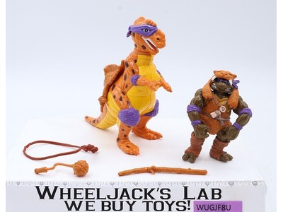 Cave Turtle Don W/ Trippy T-Rex 100% Complete TMNT 1992 Playmates Action Figure