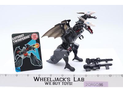 Twinferno 100% Complete Transformers Titans Return 2015 Hasbro Action Figure