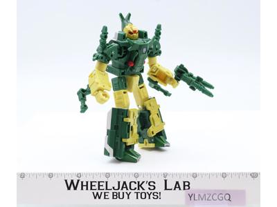 Barrage 100% Complete Transformers Legacy United 2024 Hasbro Action Figure