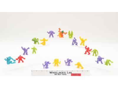 Lot of 19 Monster in my Pocket Matchbox 1990 Series 1 Figures