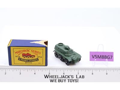 Saracen Personnel Carrier No. 54 MOKO Lesney Matchbox 1958 Vtg England w/ B2 Box