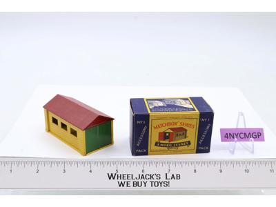 Accessory Pack A-3 Garage MOKO Lesney Matchbox Vintage Made in England