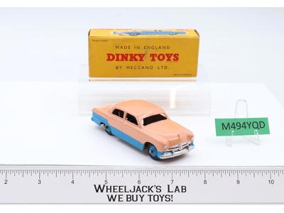 DINKY Toys #170 Ford Fordor Sedan Car Diecast 1958-59 Vtg Meccano England