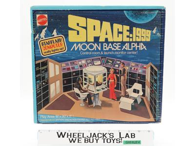 Moon Base Alpha Space: 1999 1976 Mattel Vintage Action Figure Playset NEW SEALED