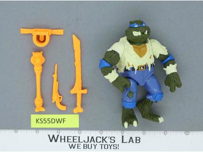 Leo as The Wolfman 100% Complete GLOWS TNMT Mirage Studios Playmates Figure