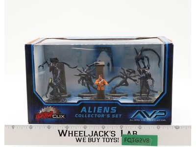 Aliens Collector Set Alien Vs. Predator AVP 2006 WizKids Figures NEW SEALED