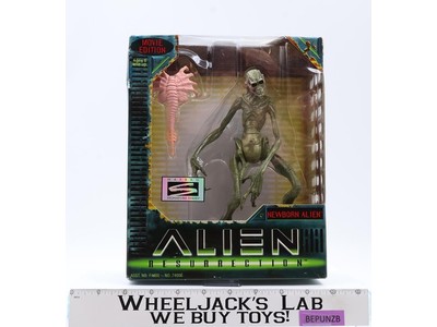 Newborn Alien Resurrection Movie Edition 1997 Kenner Action Figure NEW SEALED