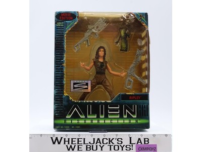Ripley Alien Resurrection Movie Edition 1997 Kenner Action Figure NEW SEALED