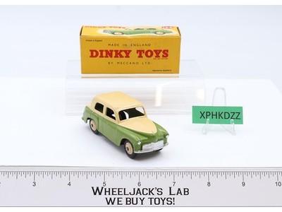 DINKY Toys #154 Hillman Minx Saloon Diecast 1956 Vtg Meccano England