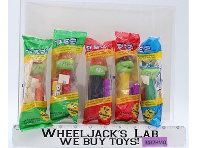 Lot of 5 Teenage Mutant Ninja Turtles Pez Dispensers and Candy 1990's Vintage