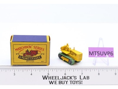 Caterpillar Tractor No. 8 MOKO Lesney Matchbox Series 1950s Vtg England w/ Box