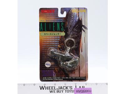 KC-04 Space Jockey Keychain Aliens 1996 Tsukuda Hobby NEW SEALED