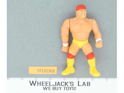 Hulk Hogan Series 5 100% Complete WWF WWE Wrestling 1992 Hasbro Vintage Action