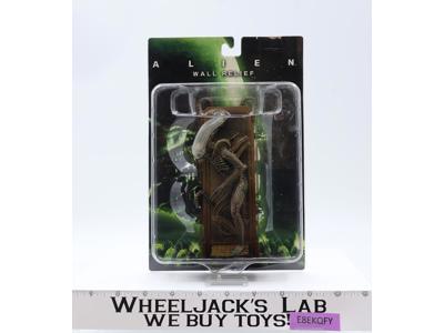 Xenomorph Alien Wall Relief 2004 X-Plus Sota Toys NEW SEALED